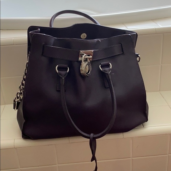 Michael Kors Handbags - Michael Kors Purse